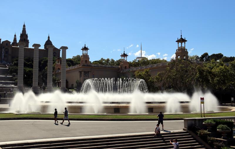 Barcelona's Magic Fountain of Montjuïc back in action after three years without water