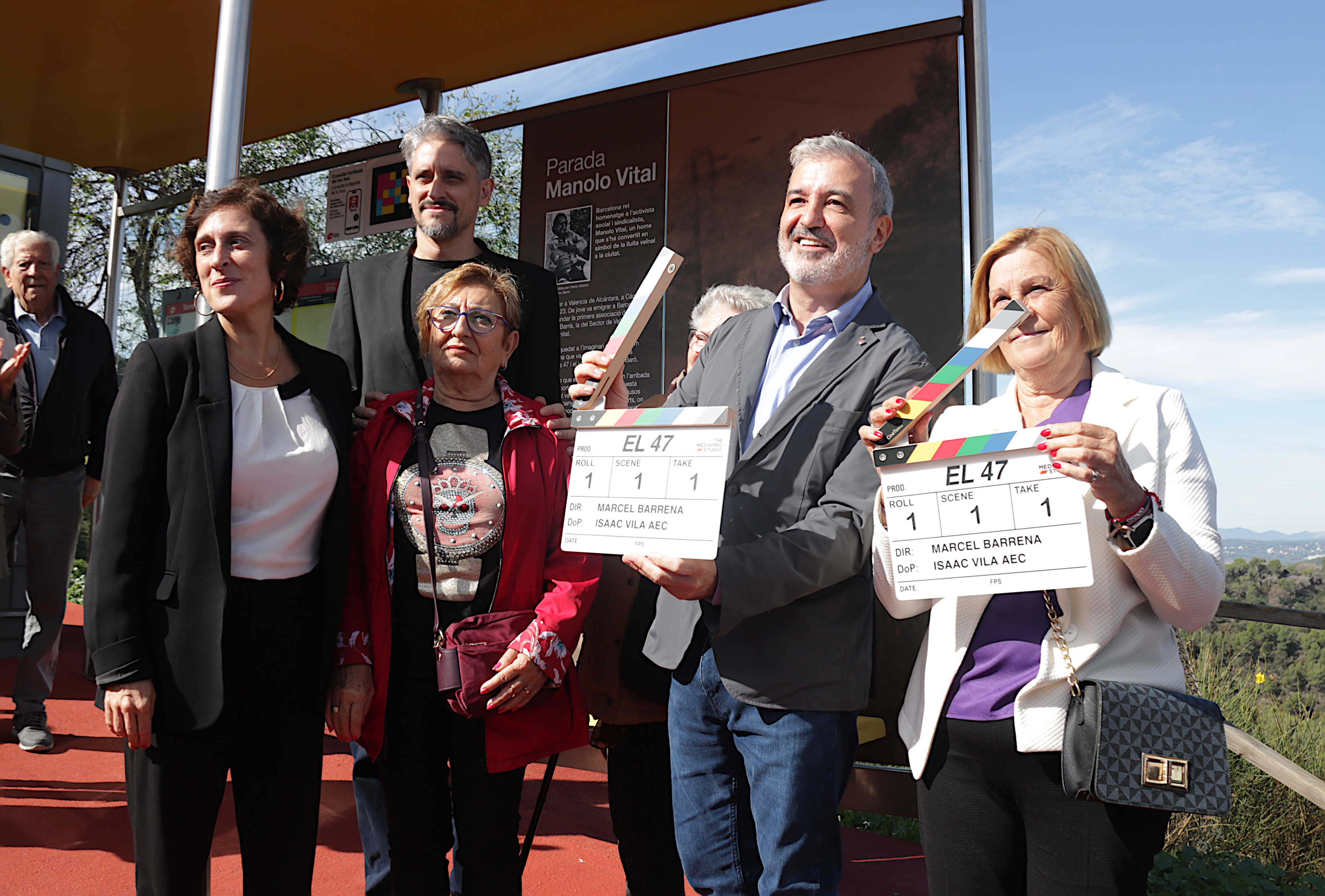 The mayor of Barcelona Jaume Collboni with the director of the movie 'El 47' and the actress on the film Clara Segura, and residents in the Torre Baró neighborhood