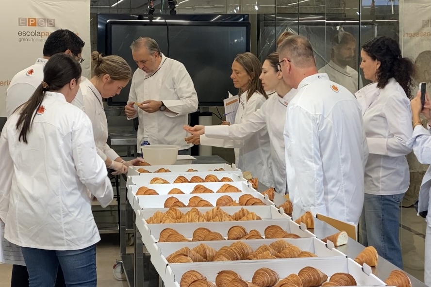 Judges tasting the croissants.