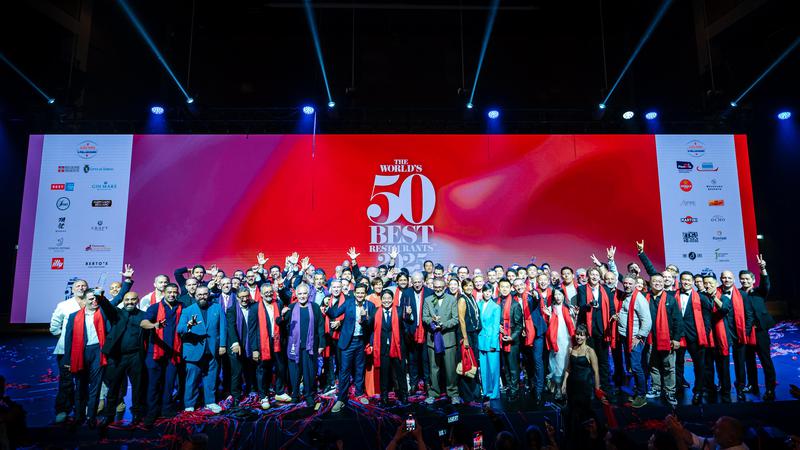 Family photo of the listed in the World's Best Restaurants 2025 ranking