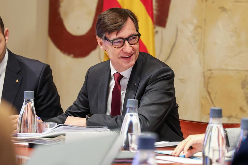Catalan president Salvador Illa chairs a meeting of his executive