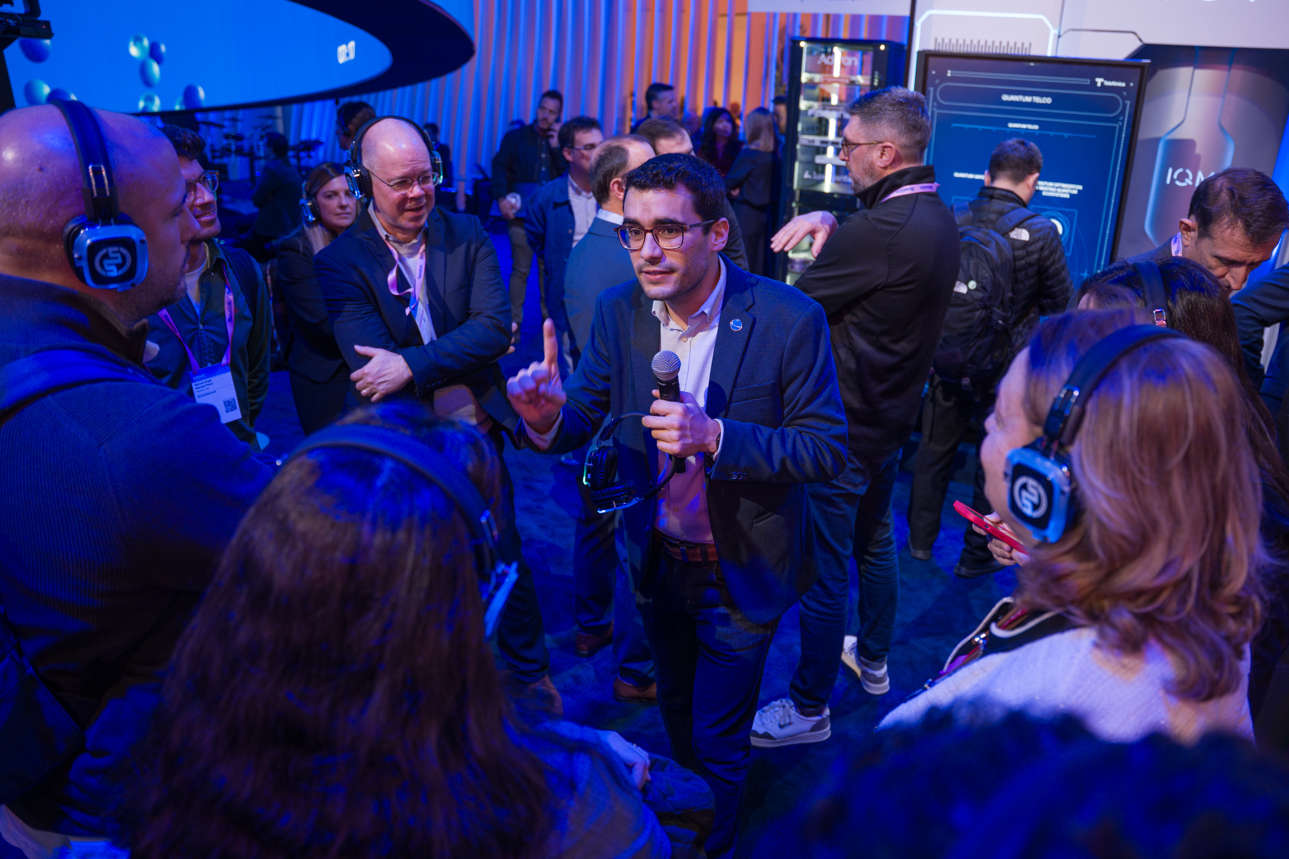 A man explaining new developments at MWC