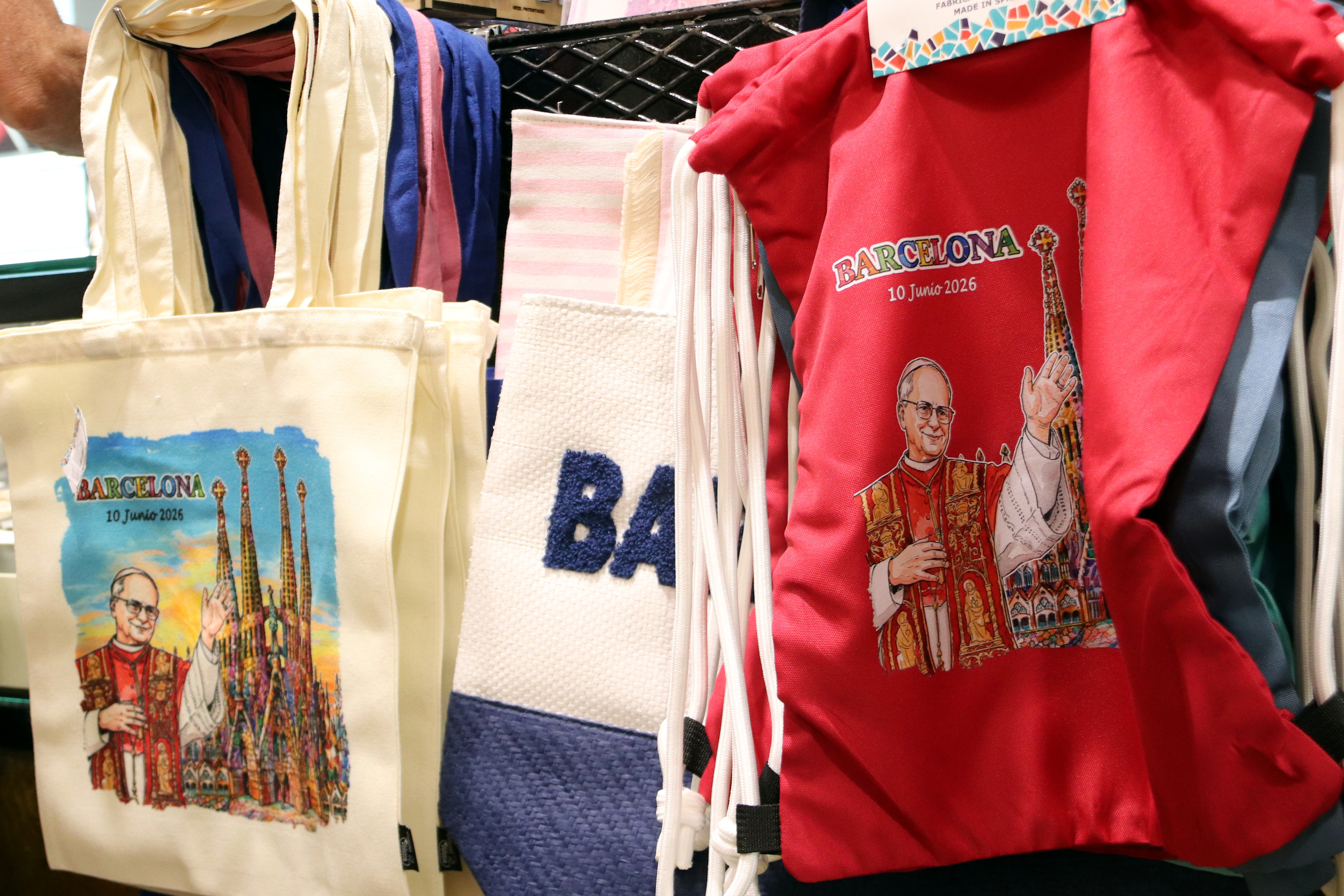 Articles de record de la visita del papa Lleó XIV a Barcelona