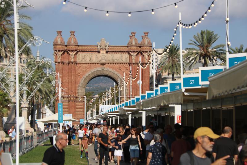 Setmana del Llibre en Català, Catalan Book Week, at Passeig Lluís Companys in Barcelona