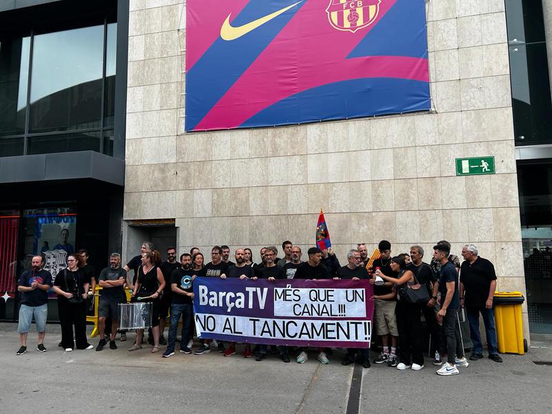 Some Barça TV workers demonstrate in front of the club's offices against the TV ending transmissions on June 18, 2023