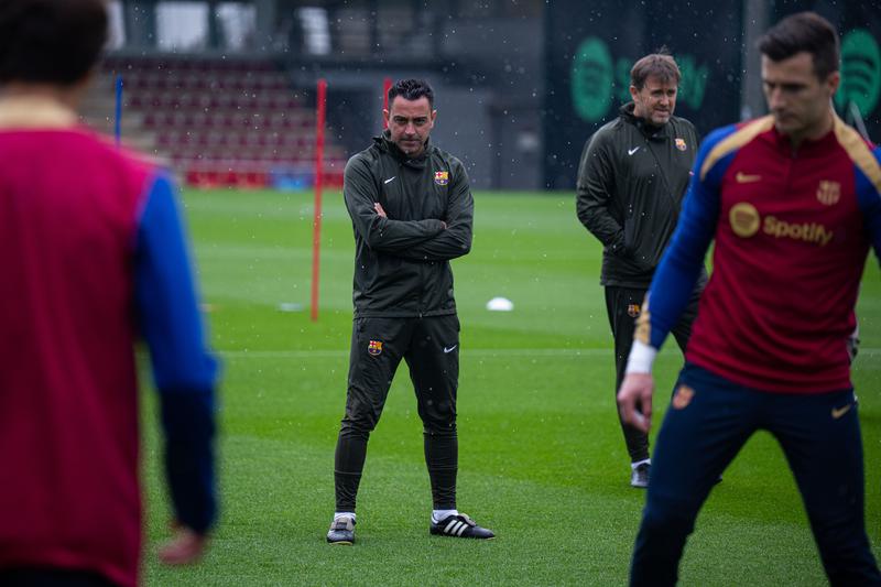 Xavi Hernández says the club's financial situation doesn't give them the opportunity to sign new players