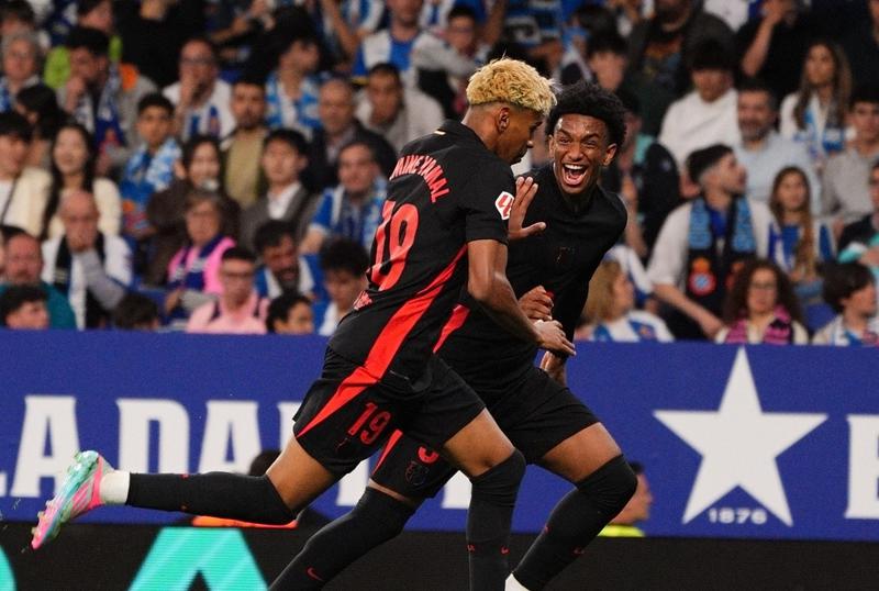 Lamine Yamal and Alejandro Balde celebrate FC Barcelona taking the lead away to Espanyol