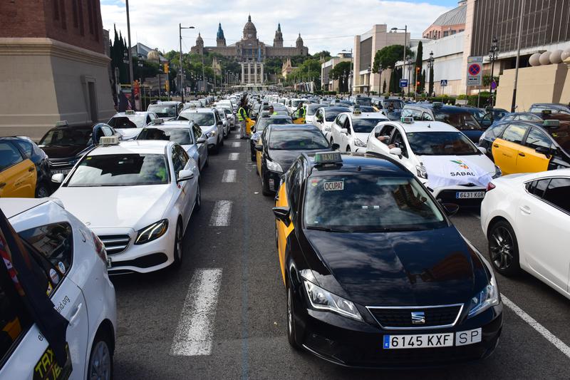 Taxi driver protest at Barcelona's Plaça Espanya on June 14, 2023 