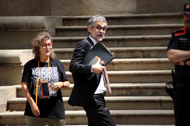 Dani Alves' attorney, Cristobal Martell, after the hearing on June 9