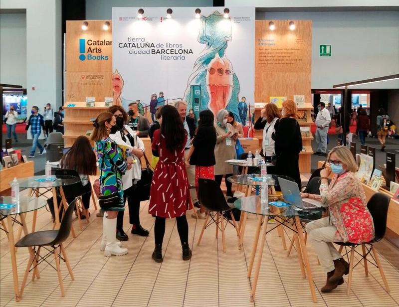 Image of the Catalan government's culture department's stand at the Guadalajara International Book Fair 2022