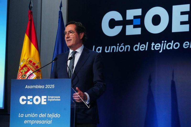 La CEOE adverteix que el debat del finançament “no pot ser bilateral” i reclama a l’Estat que s’escolti totes les CCAA