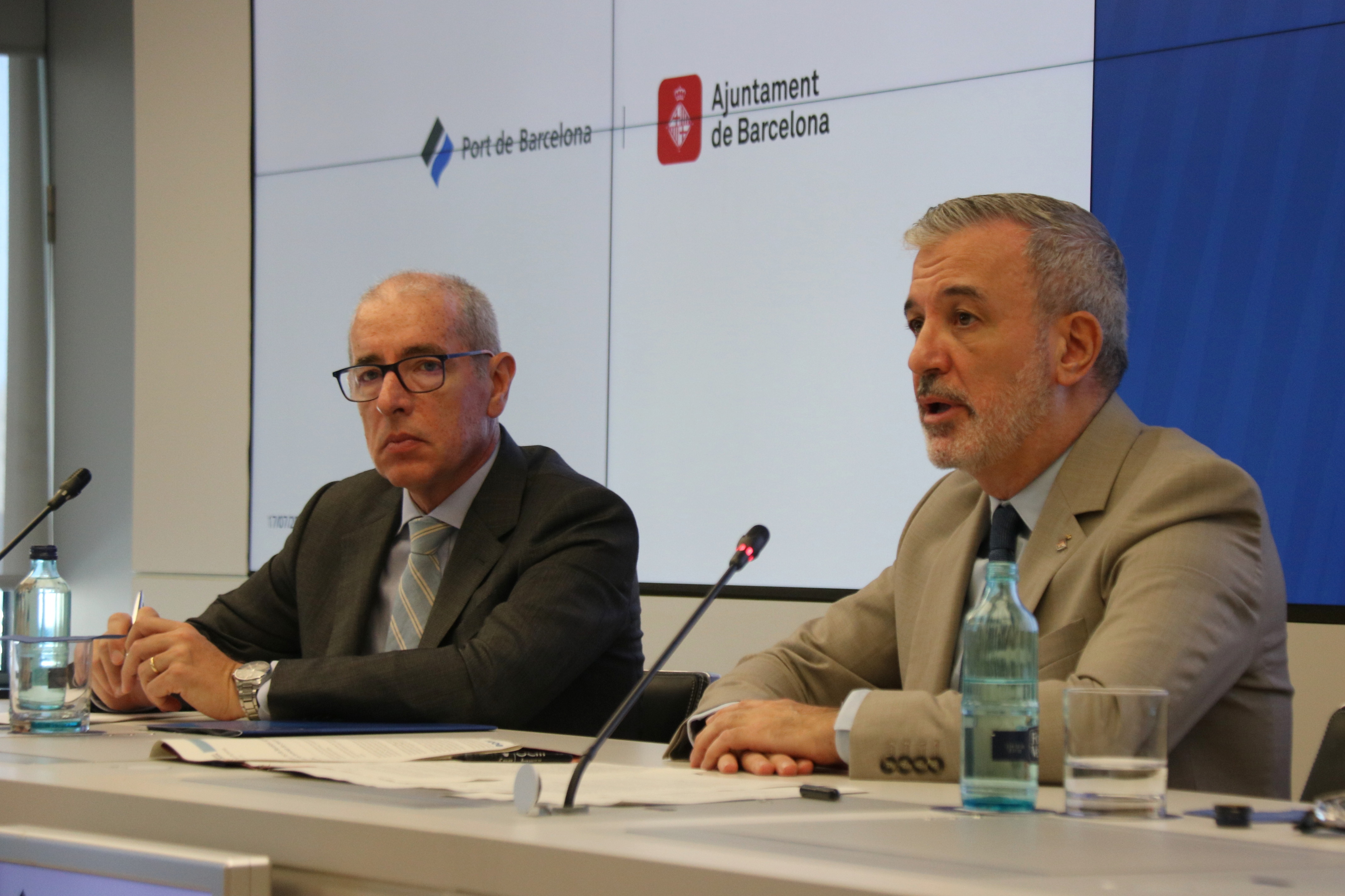 Port of Barcelona president José Alberto Carbonell and city mayor Jaume Collboni at a press conference