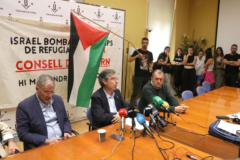 Rector of the University of Lleida, Jaume Puy, announced that the university will not break ties with Israeli entities following council's vote