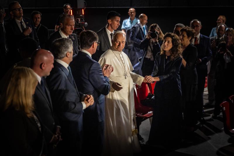 Pope XIV at Brians 1 prison
