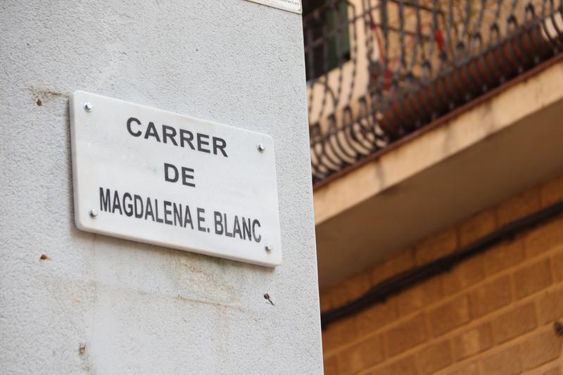 Renaming of a street in Gràcia, Barcelona, from Santa Magdalena to Magdalena E. Blanc, a woman who made significant contributions to the neighborhood