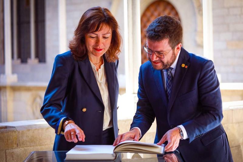 Catalan president Pere Aragonès with the president of Occitania, Carole Delga