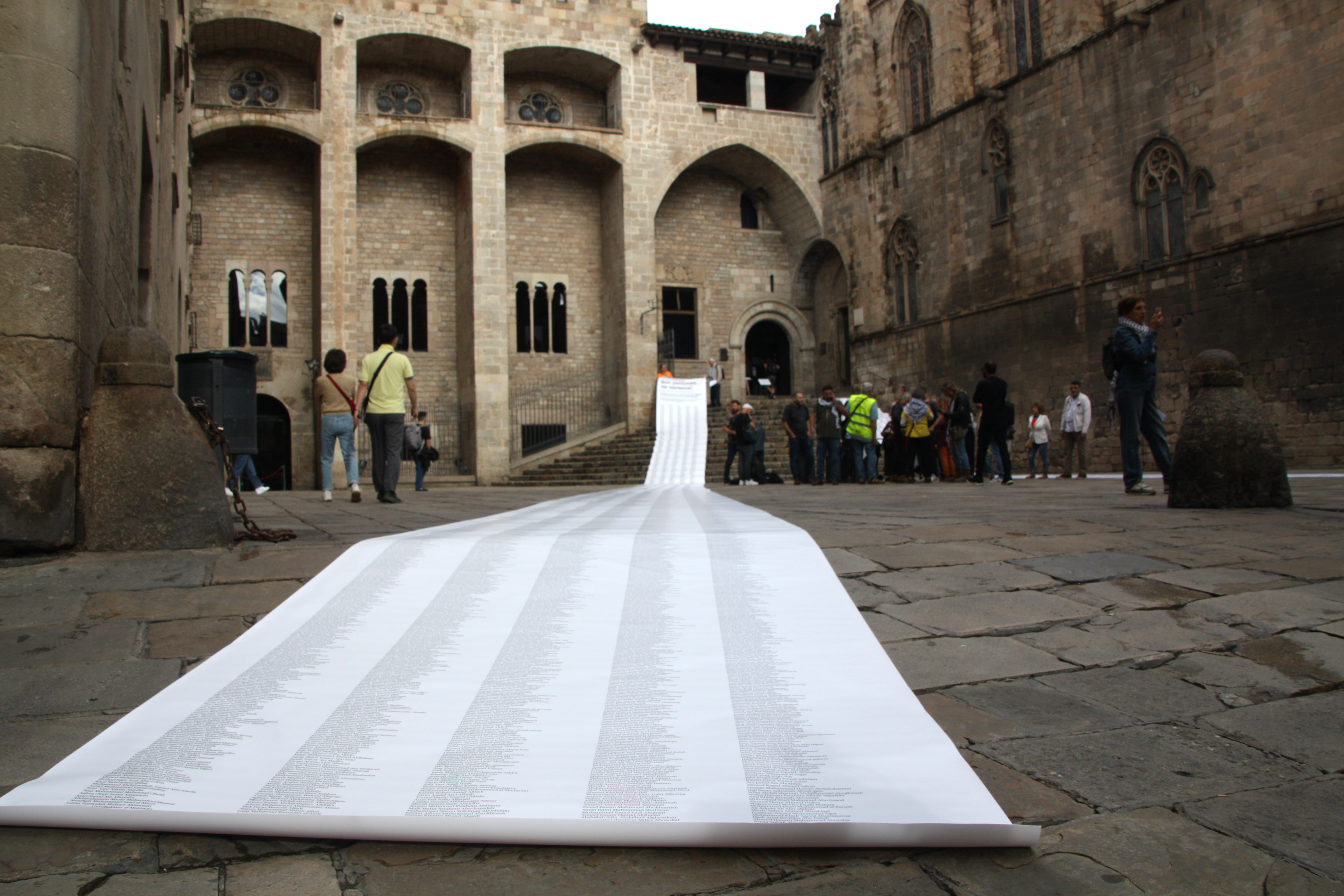 80-meter-long banner with the name of the people killed by Israel in Gaza since October 7