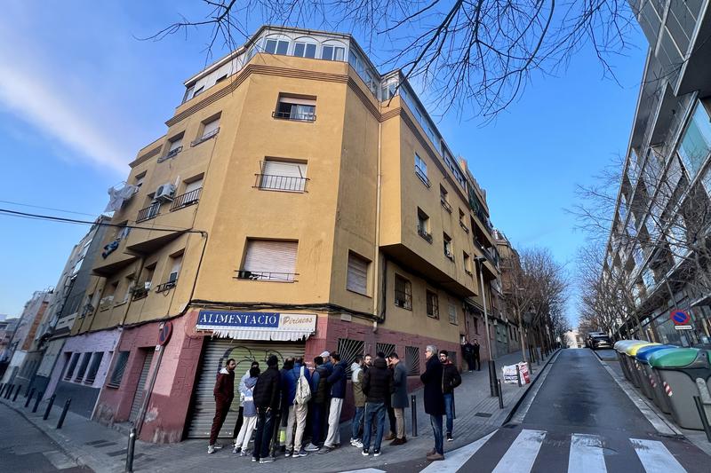 Residents were forced to leave their homes in Santa Coloma de Gramenet after cracks appeared in the building
