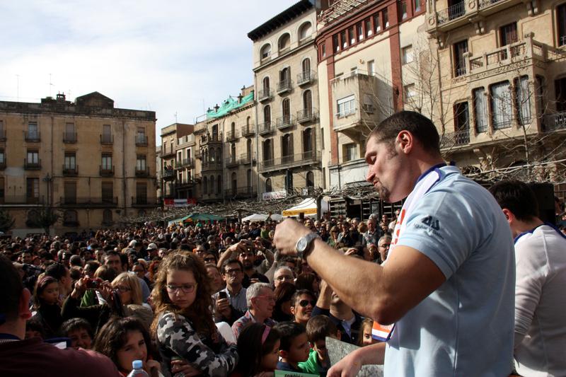 Adrià Wegrzyn, 13-time winner of the Valls calçot-eating contest, photographed during the 2014 edition of the event
