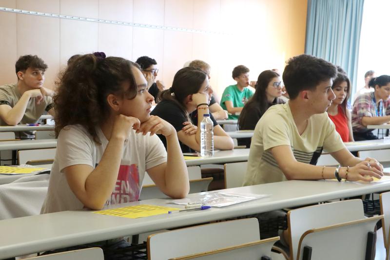 L’oferta pública de docència en català a les universitats es manté a l’entorn del 65% de les assignatures