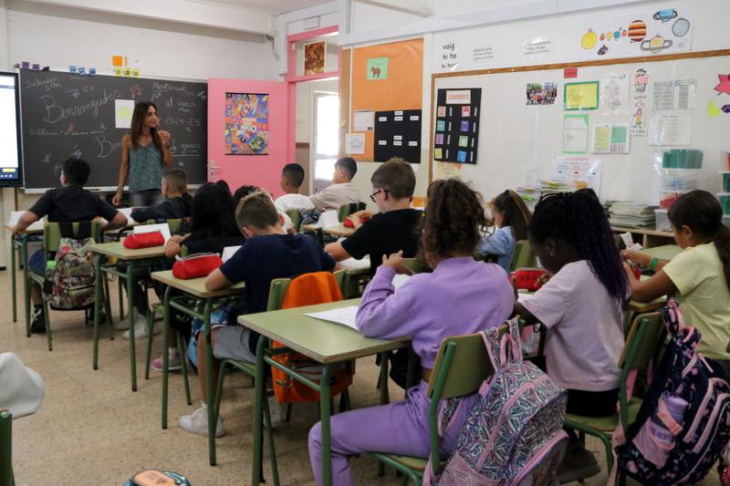 Students in a school in Figueres.