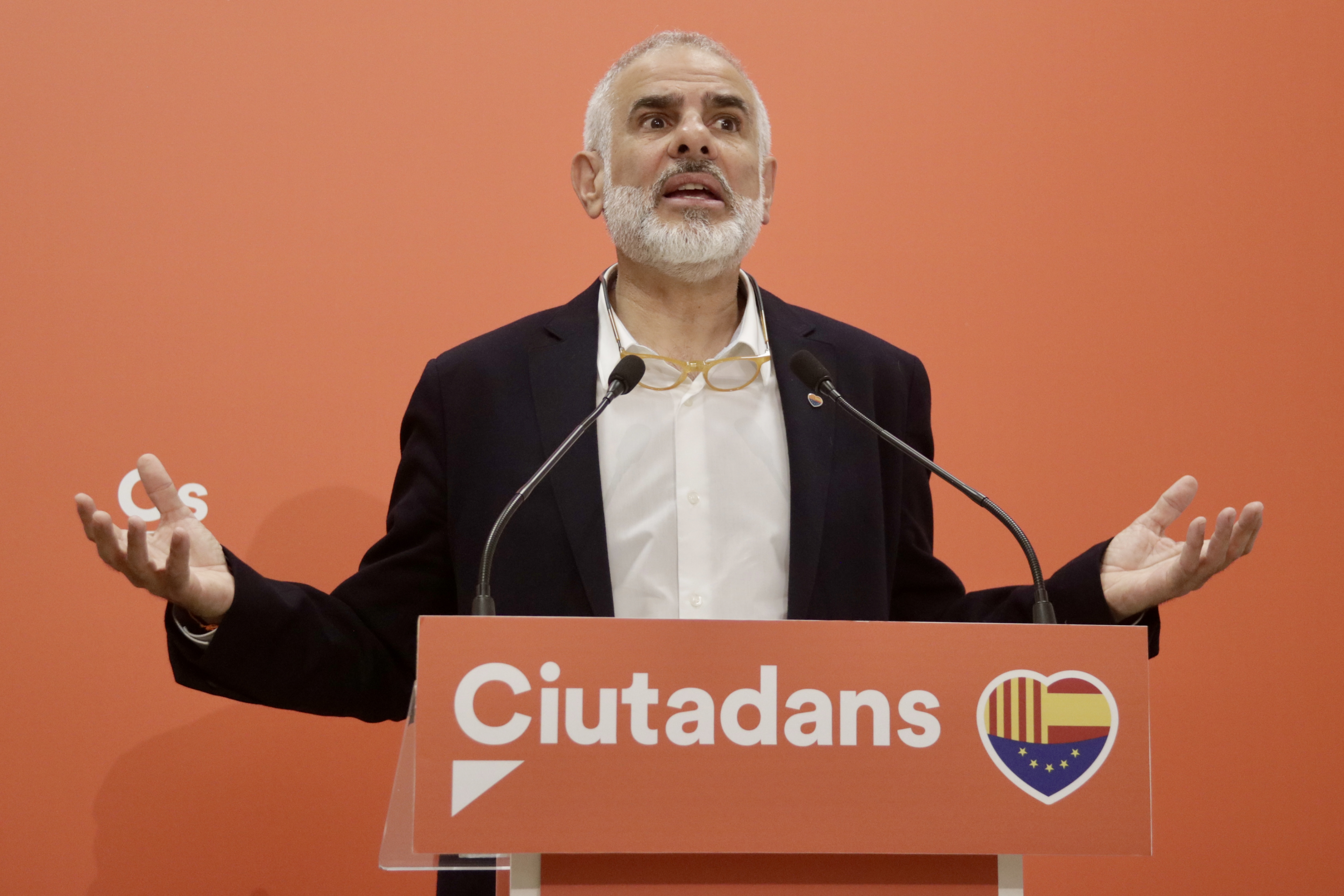 El candidat de Cs, Carlos Carrizosa, en una compareixença a la seu del partit