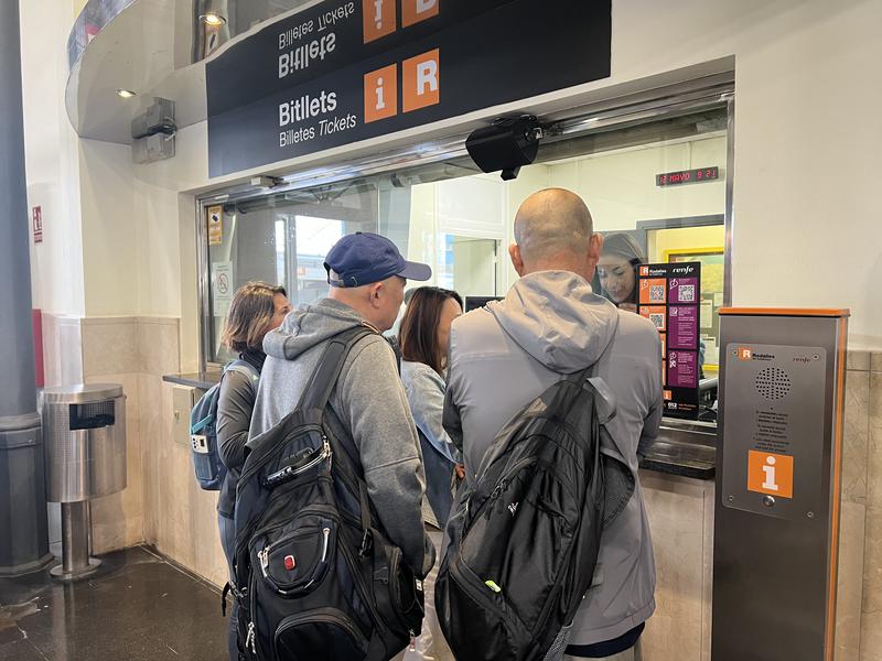 Commuters in Barcelona ask for information following major disruptions to the Rodalies commuter train service