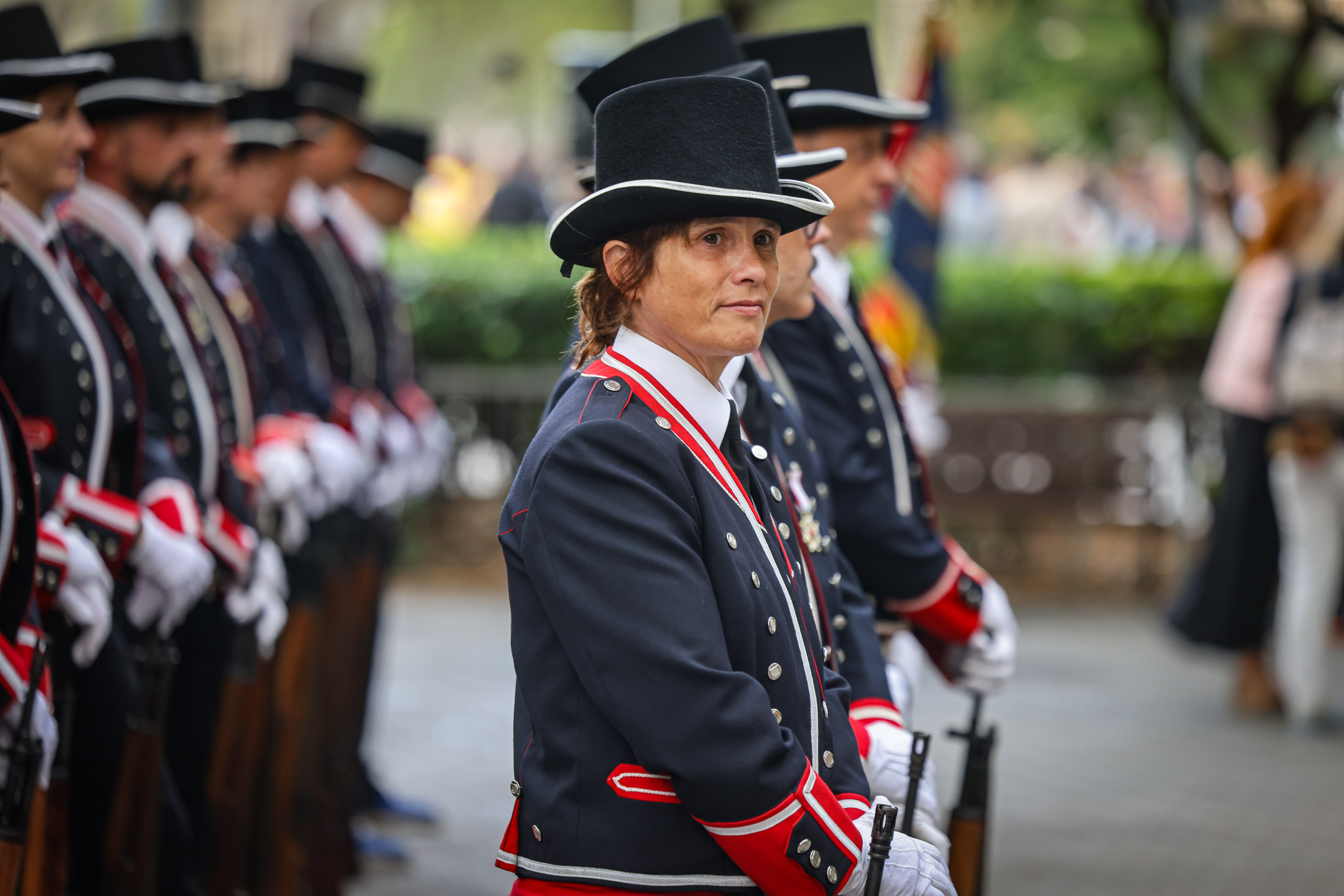 Catalan police Mossos d'Esquadra officers during the floral tribute on September 11, 2025