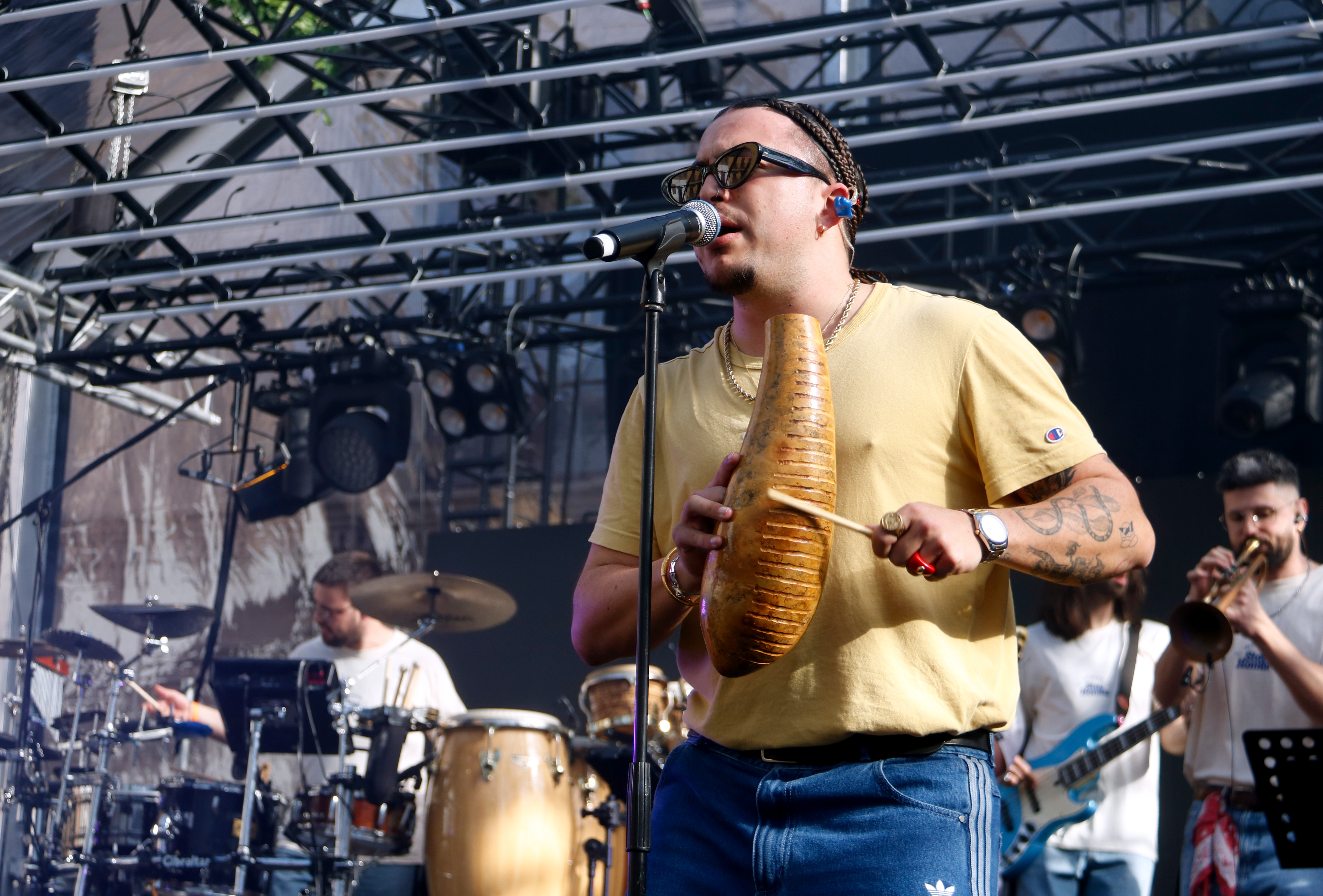 Guillem Boltó, from the music band Stay Homas, during one of their last three concerts in Barcelona on January 25, 2025