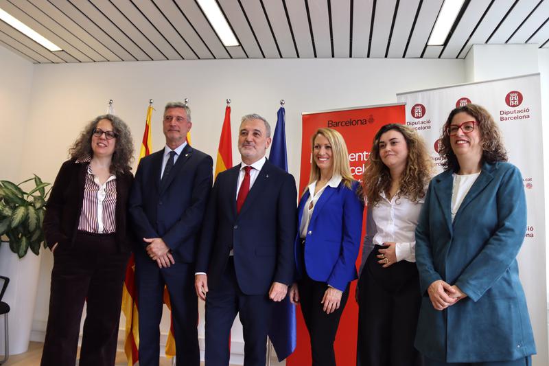 Several representatives of the Barcelona City Council and the Barcelona Representation to the EU, during the opening of the office in the Belgian capital