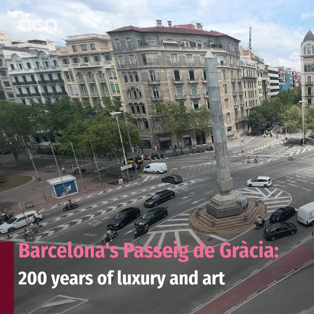 Passeig De Gracia  Streets & Transportation